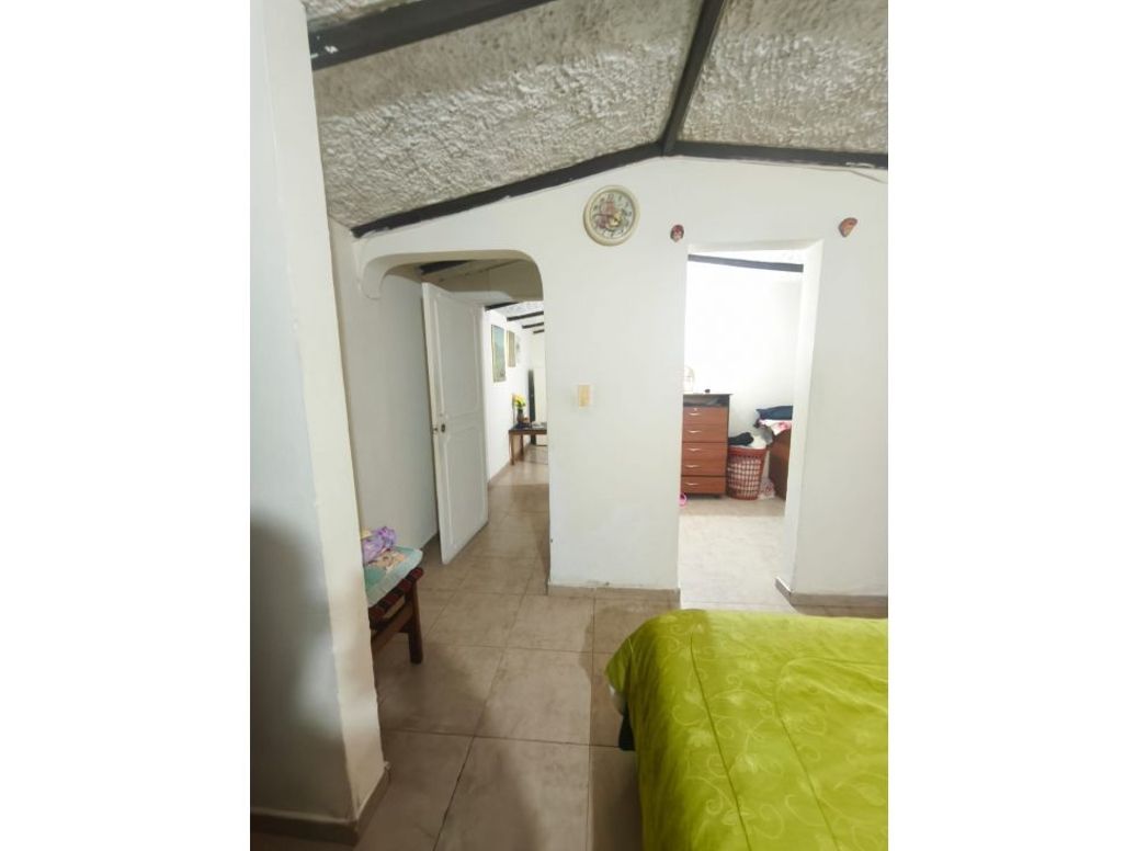 Casa de 7 alcobas en venta en Tunjuelito, Bogotá, 207 m² · foto 6 de 20