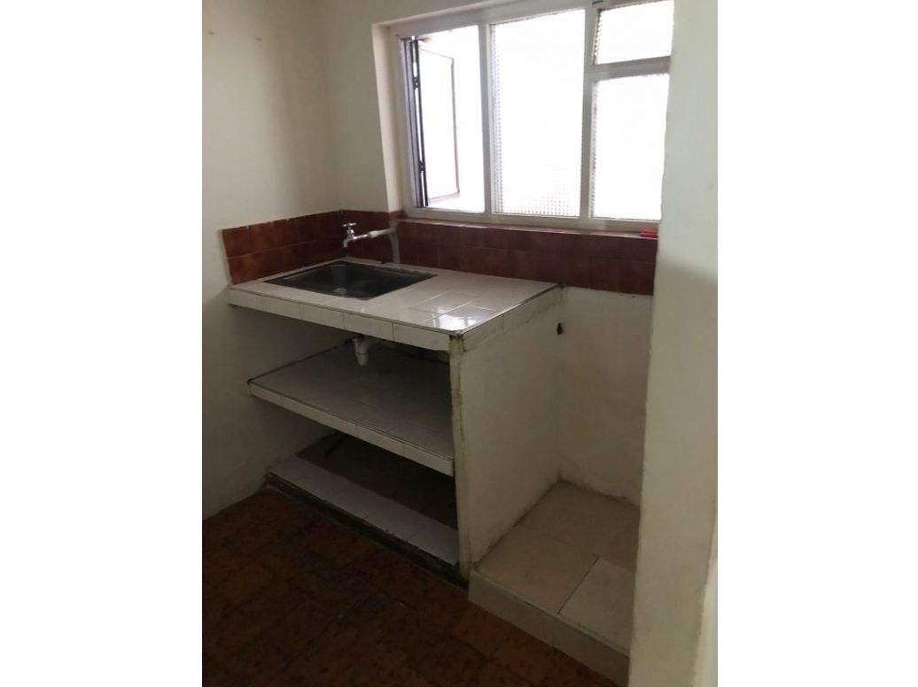 Casa de 7 alcobas en venta en Tunjuelito, Bogotá, 207 m² · foto 18 de 20