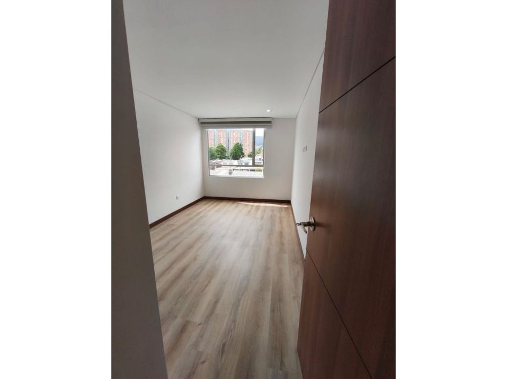 Apartamento en venta en Quinta Ramos, Bogotá · foto 18 de 20