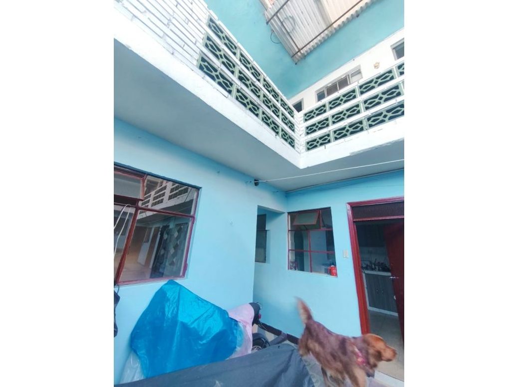 Casa de 7 alcobas en venta en Molinos Del Sur, Bogotá, 178 m² · foto 9 de 20