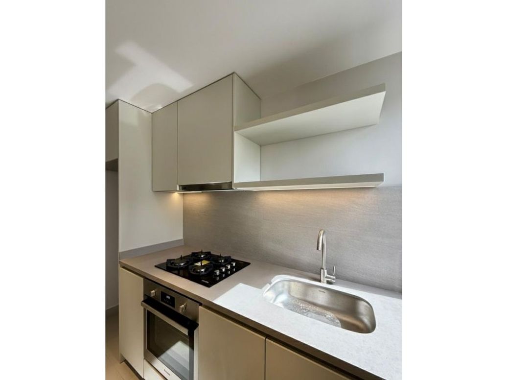 Apartamento de 2 alcobas en venta en Chapinero Alto, Bogotá, 82 m² · foto 5 de 16