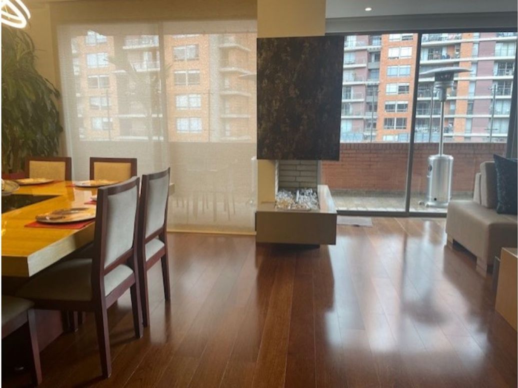 Apartamento de 4 alcobas en venta en Colina Campestre, Bogotá, 270 m² · foto 3 de 20