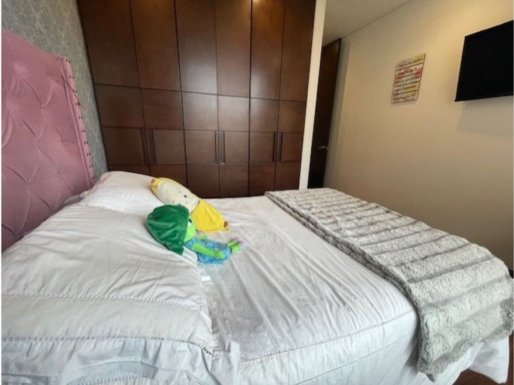 Apartamento de 4 alcobas en venta en Colina Campestre, Bogotá, 270 m² · foto 17 de 20