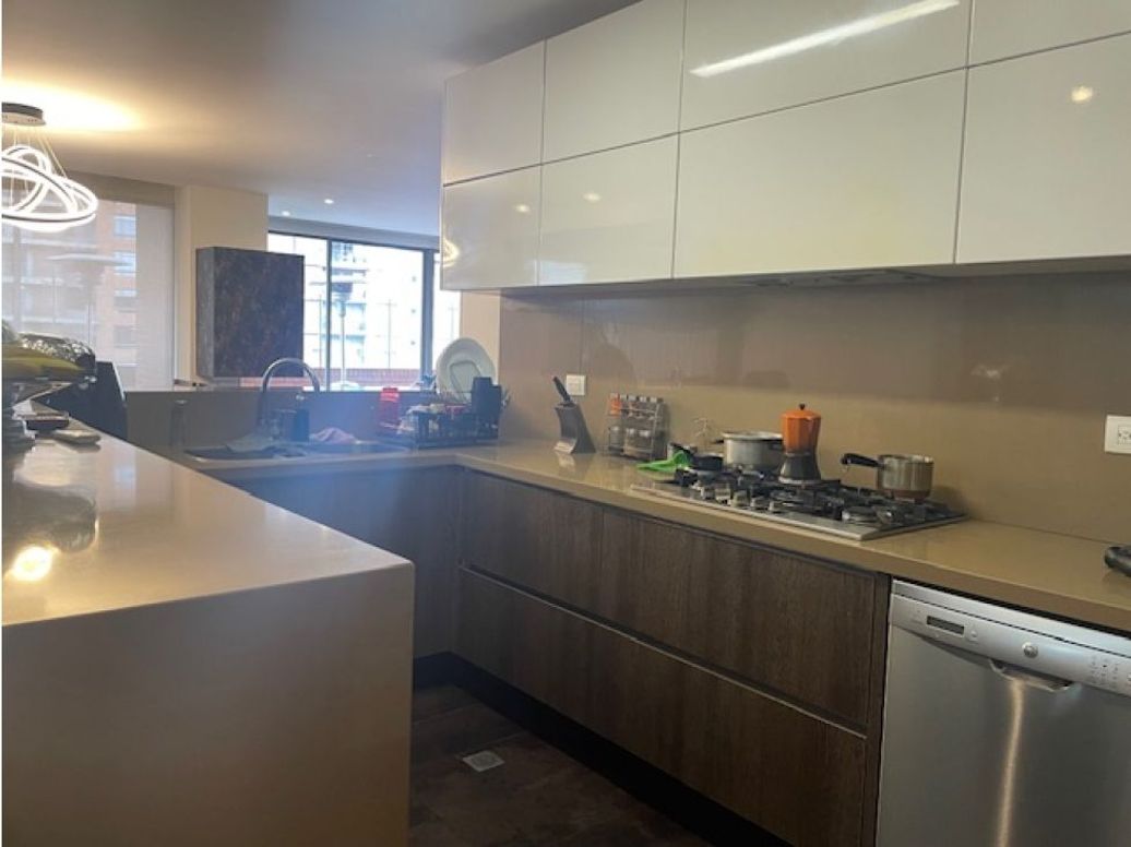 Apartamento de 4 alcobas en venta en Colina Campestre, Bogotá, 270 m² · foto 7 de 20