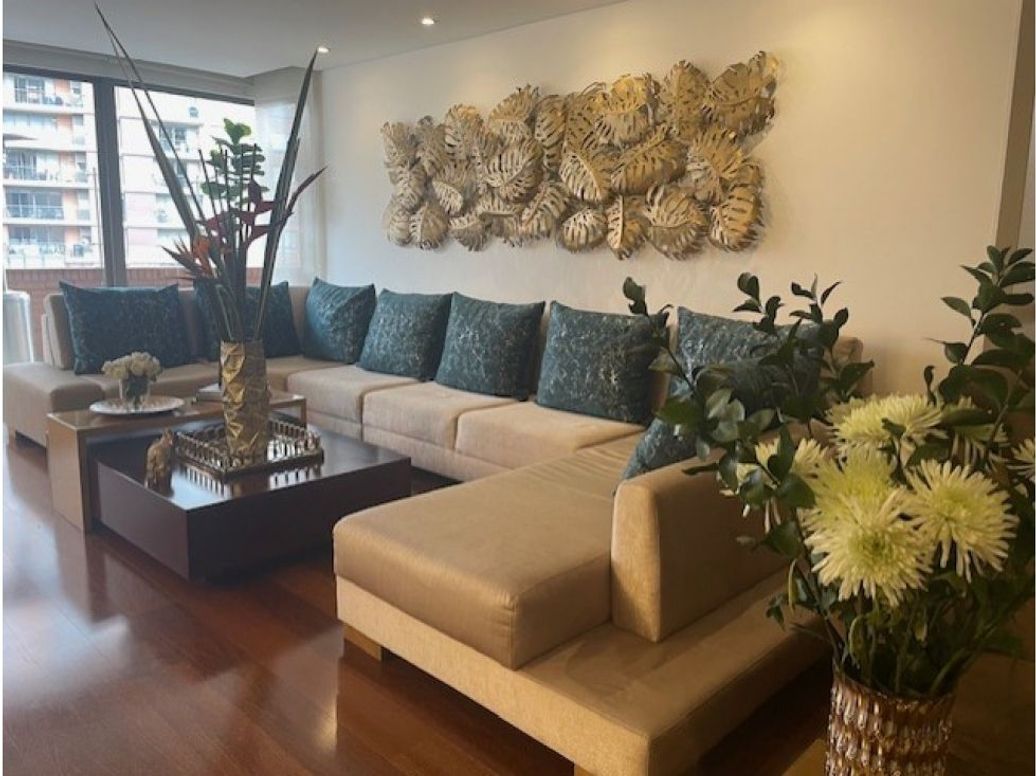 Apartamento de 4 alcobas en venta en Colina Campestre, Bogotá, 270 m² · foto 2 de 20