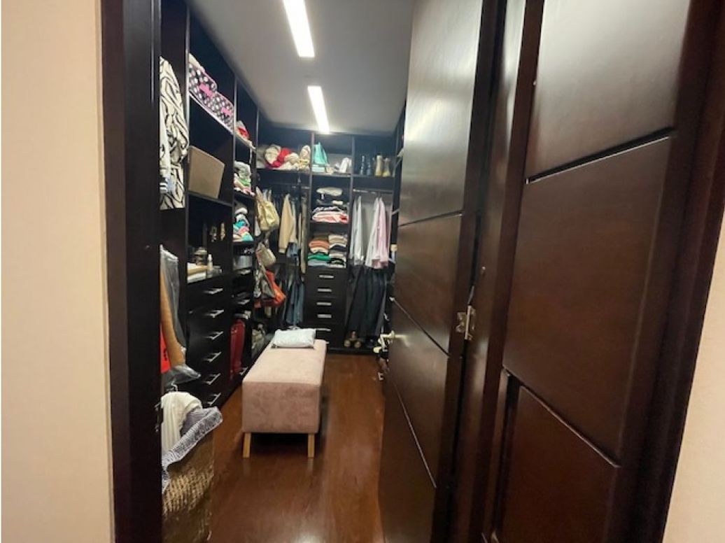 Apartamento de 4 alcobas en venta en Colina Campestre, Bogotá, 270 m² · foto 16 de 20