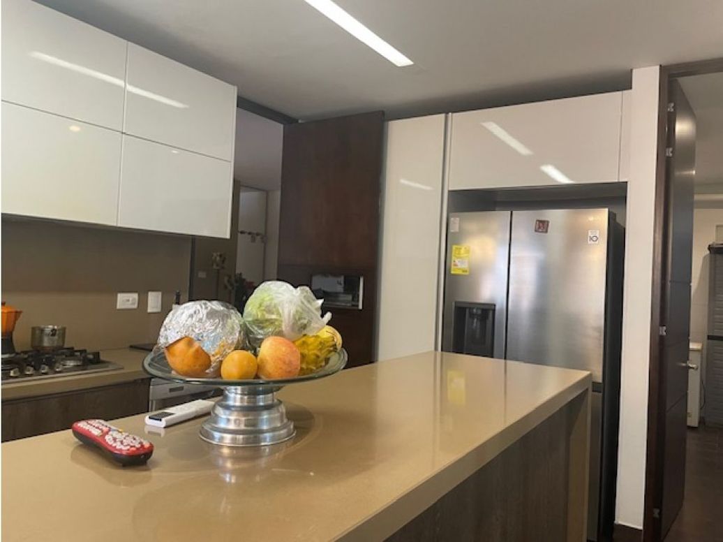 Apartamento de 4 alcobas en venta en Colina Campestre, Bogotá, 270 m² · foto 5 de 20