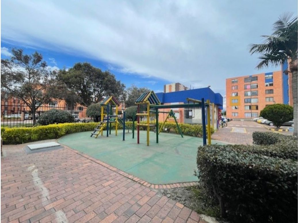 Apartamento de 3 alcobas en venta en Suba, Bogotá, 43 m² · foto 11 de 13
