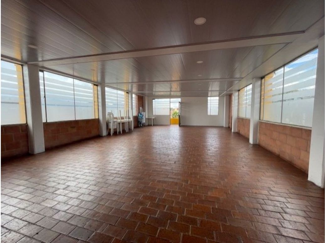 Apartamento de 3 alcobas en venta en Suba, Bogotá, 43 m² · foto 13 de 13