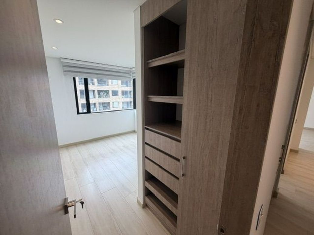 Apartamento de 3 alcobas en venta en Ciudad Salitre Occidental, Bogotá, 96 m² · foto 12 de 20