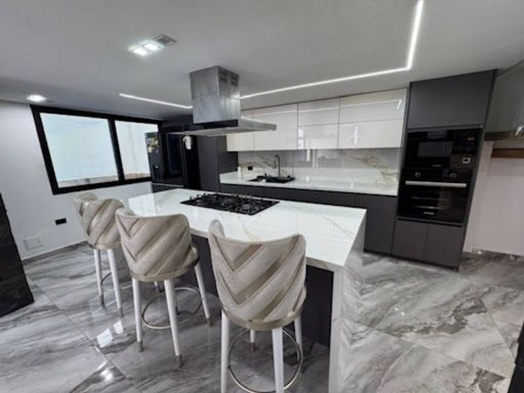 Casa de 3 alcobas en venta en Ciudad Montes, Bogotá, 290 m² · foto 11 de 20
