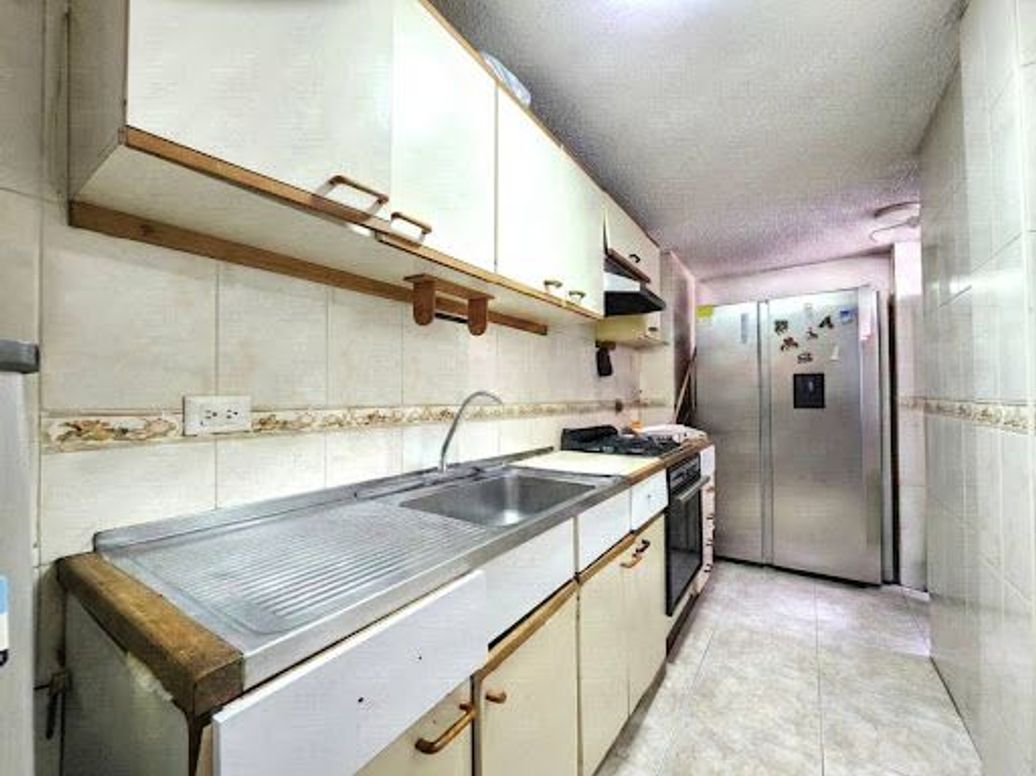 Apartamento de 3 alcobas en venta en Las Villas, Bogotá, 100 m² · foto 9 de 20