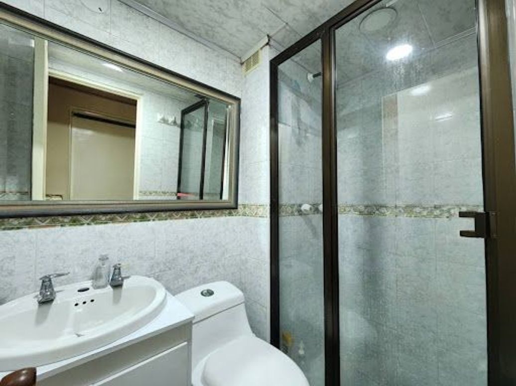 Apartamento de 3 alcobas en venta en Las Villas, Bogotá, 100 m² · foto 15 de 20