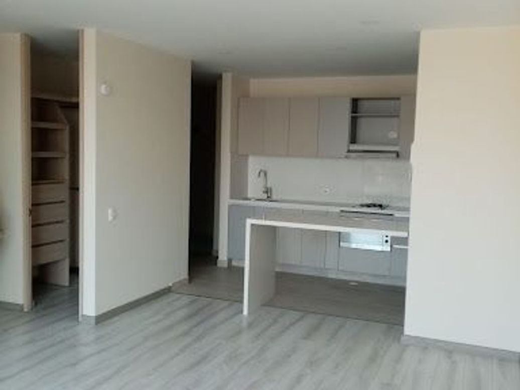 Apartamento de 1 alcoba en venta en Barrios Unidos, Bogotá, 40 m² · foto 3 de 20
