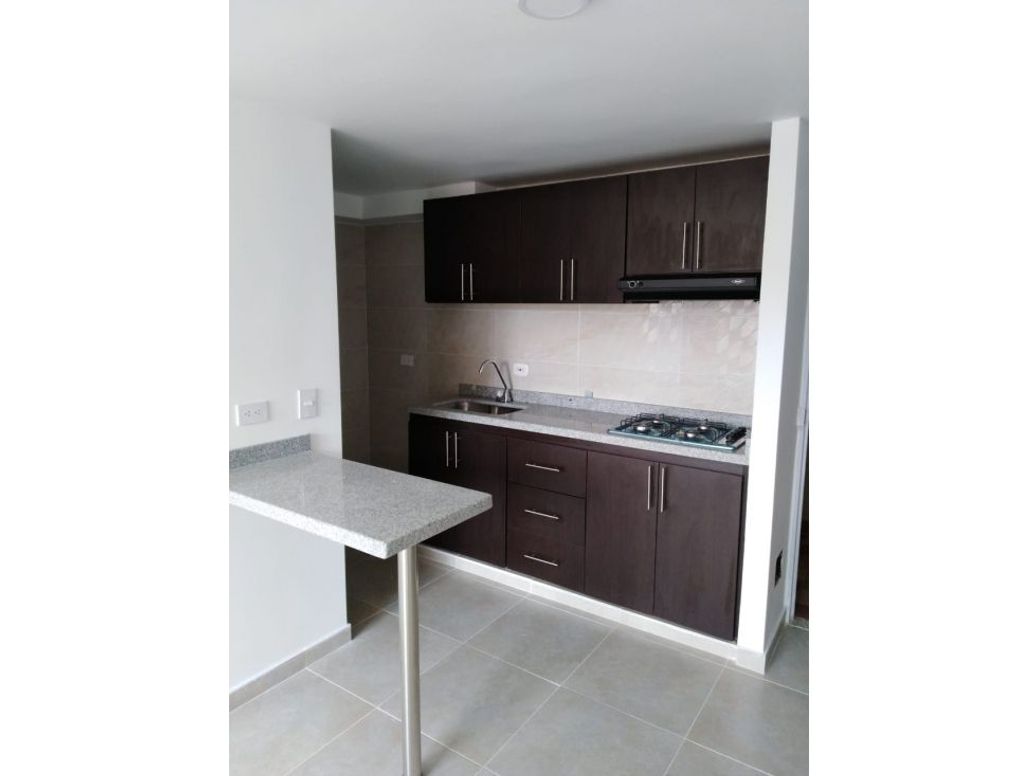 Apartamento de 2 alcobas en venta en Zona Franca, Bogotá, 45 m² · foto 8 de 19