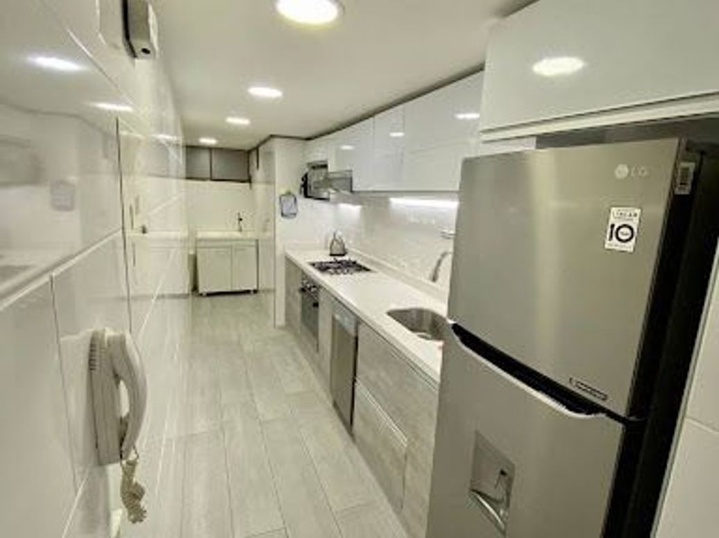 Apartamento de 2 alcobas en venta en La Calleja, Bogotá, 80 m² · foto 7 de 17