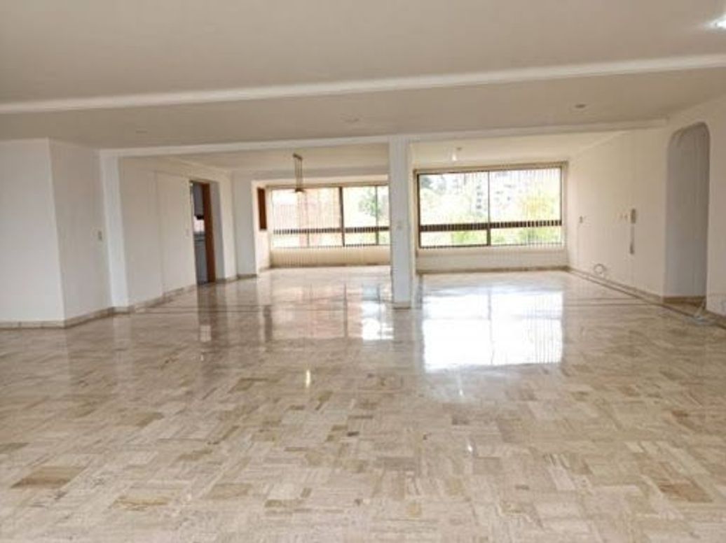 ARRIENDO de APARTAMENTO en LOS BALSOS, Medellín en Los Balsos 1
