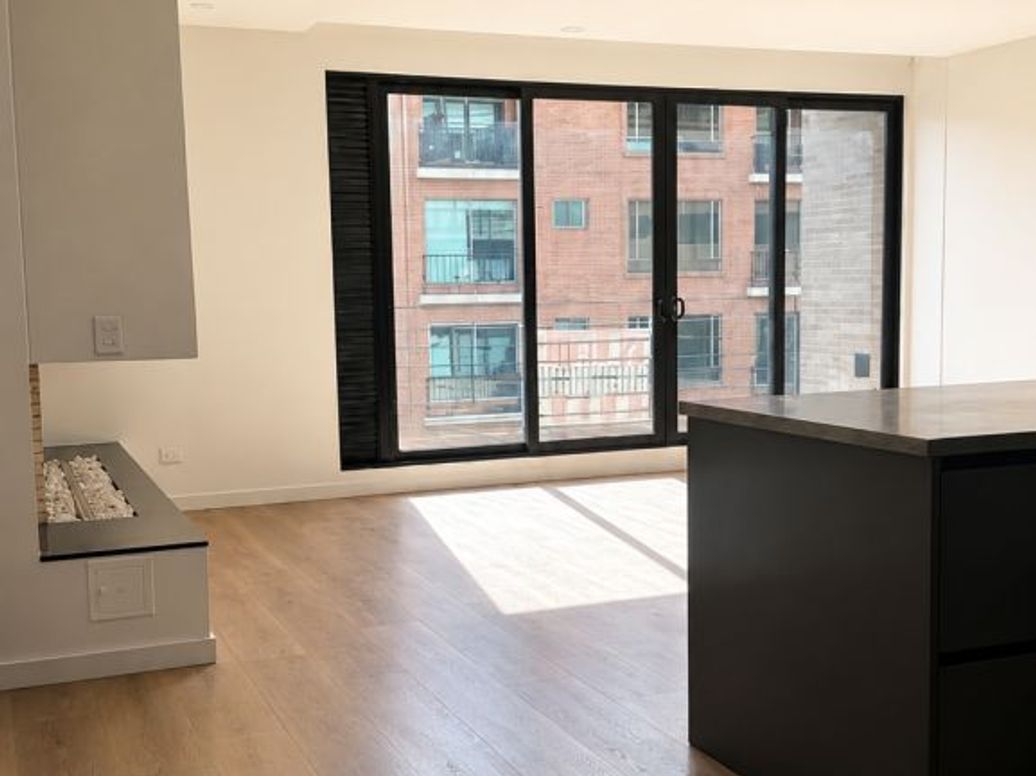 Apartamento de 3 alcobas en venta en San Patricio, Bogotá, 147 m² · foto 5 de 9
