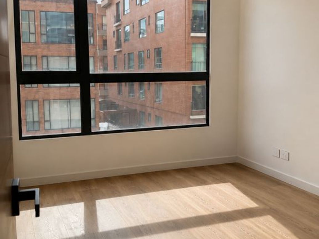 Apartamento de 3 alcobas en venta en San Patricio, Bogotá, 147 m² · foto 4 de 9
