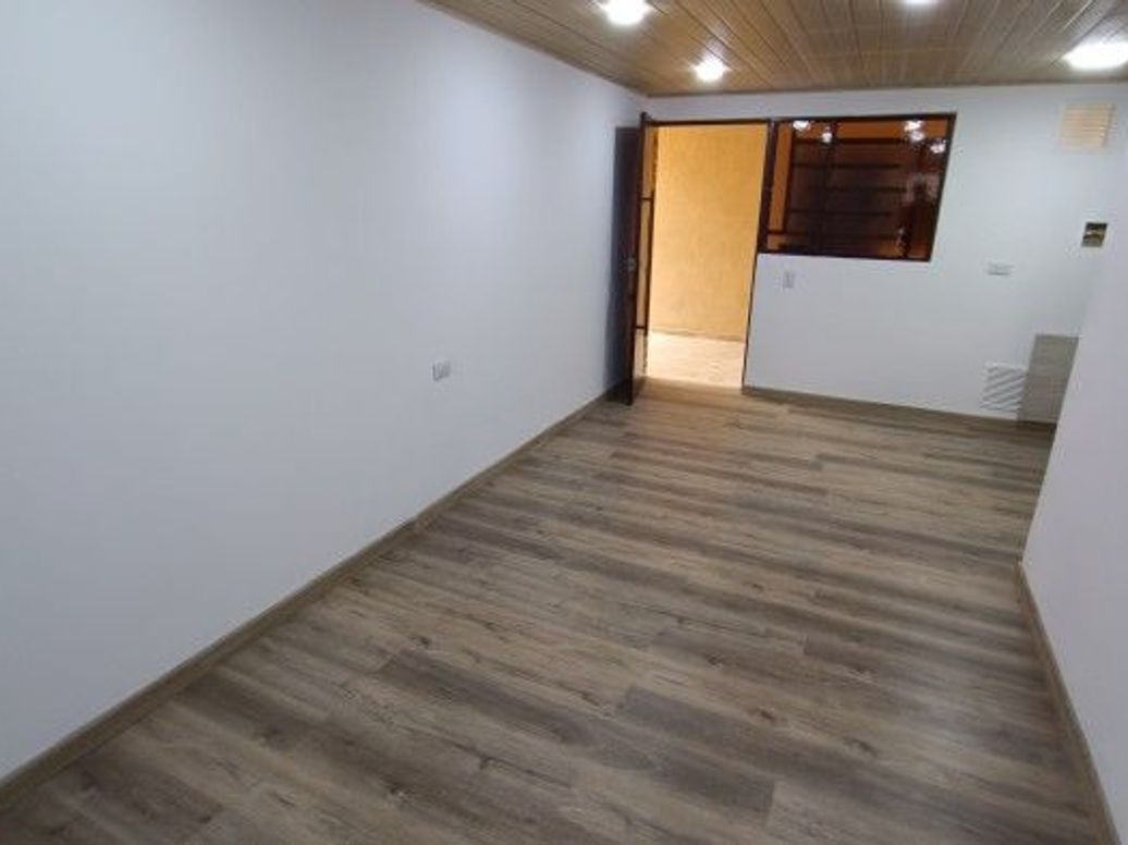 Apartamento de 3 alcobas en venta en Florida Blanca Norte, Bogotá, 60 m² · foto 4 de 11