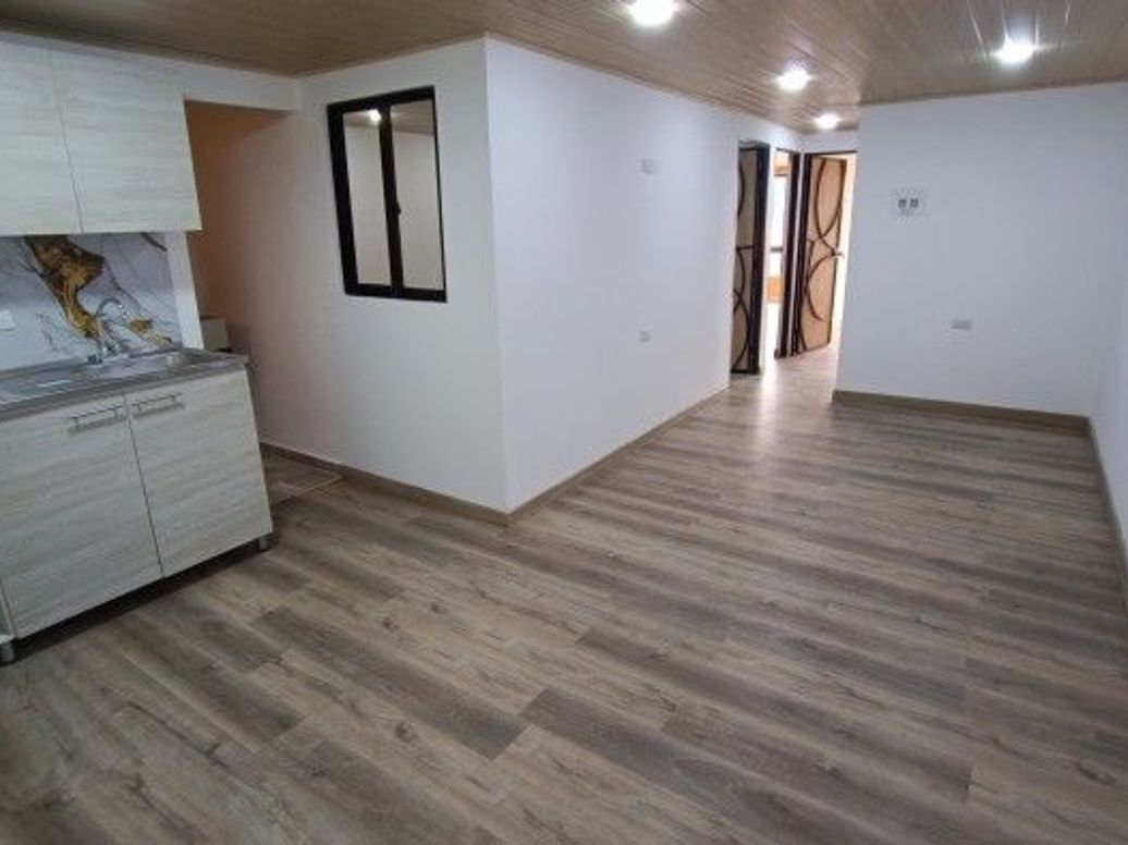 Apartamento de 3 alcobas en venta en Florida Blanca Norte, Bogotá, 60 m² · foto 2 de 11