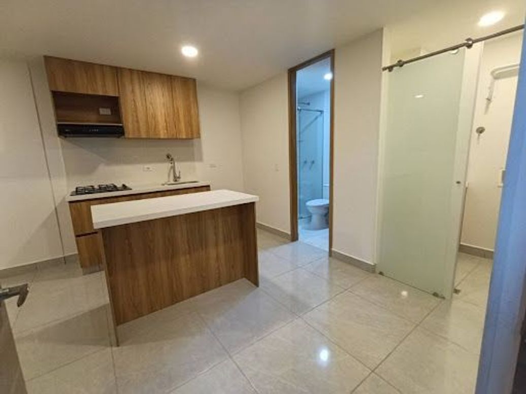 ARRIENDO de APARTAESTUDIO en LAS VEGAS, SABANETA en Calle Larga