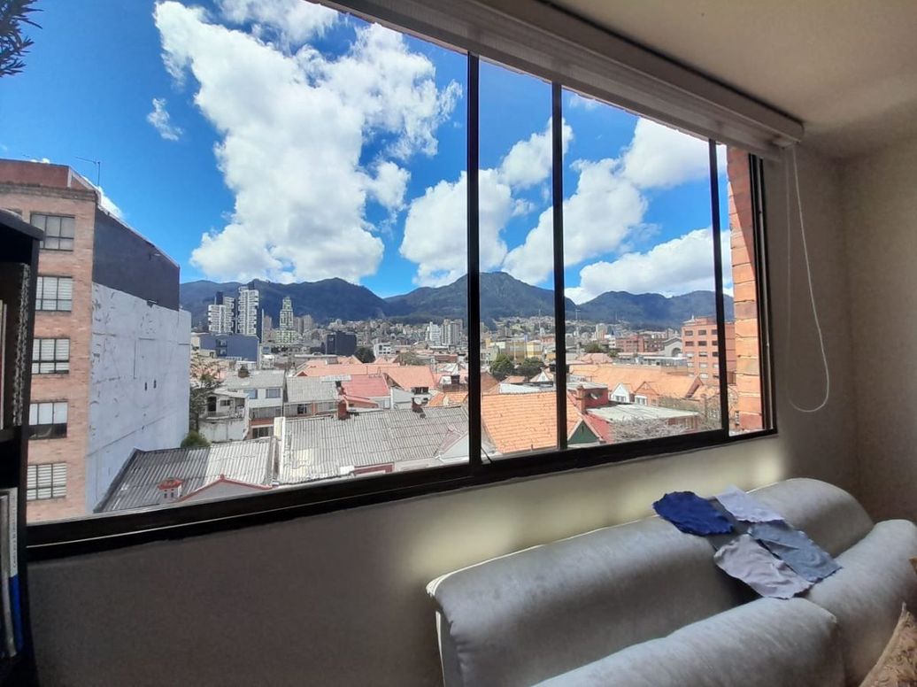 Apartamento de 2 alcobas en venta en San Luis, Bogotá, 50 m² · foto 9 de 17