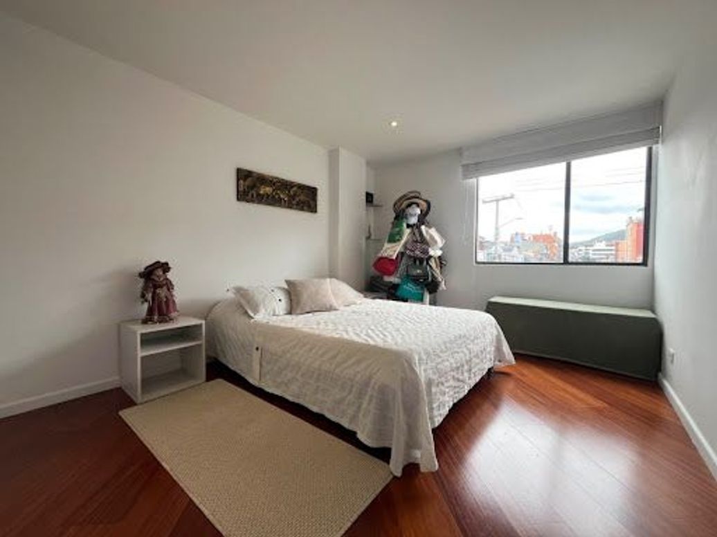 Apartamento de 2 alcobas en arriendo en Santa Barbara Central, Bogotá, 87 m² · foto 11 de 18