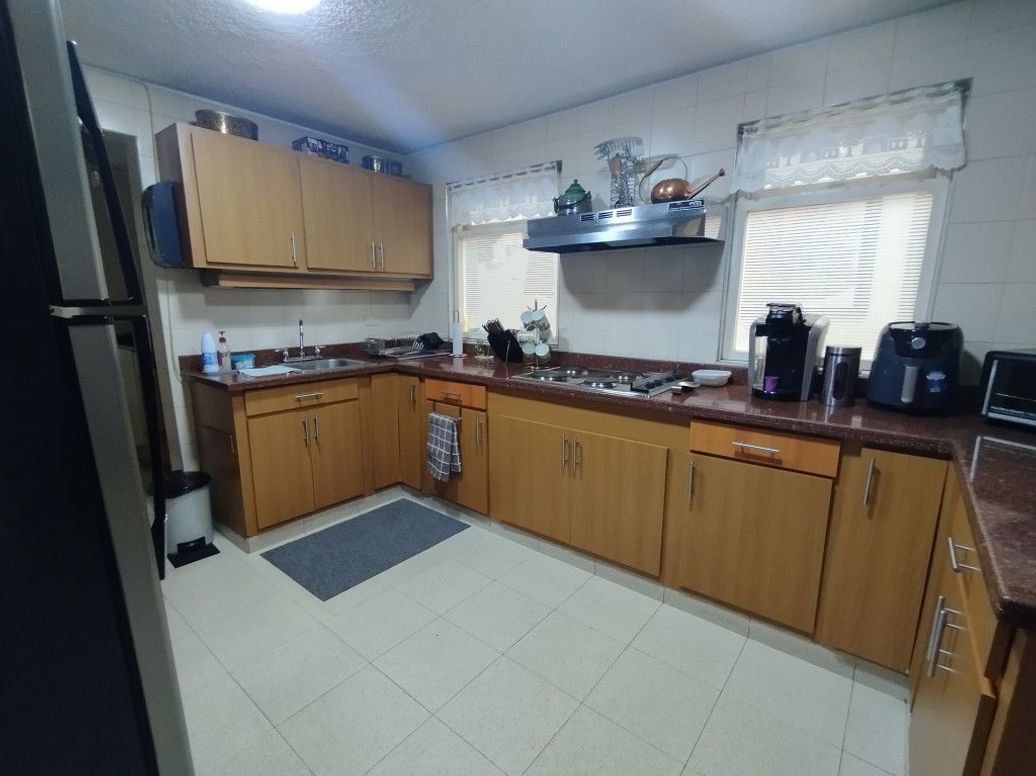 Casa de 4 alcobas en venta en Gerona, Bogotá, 337 m² · foto 12 de 20