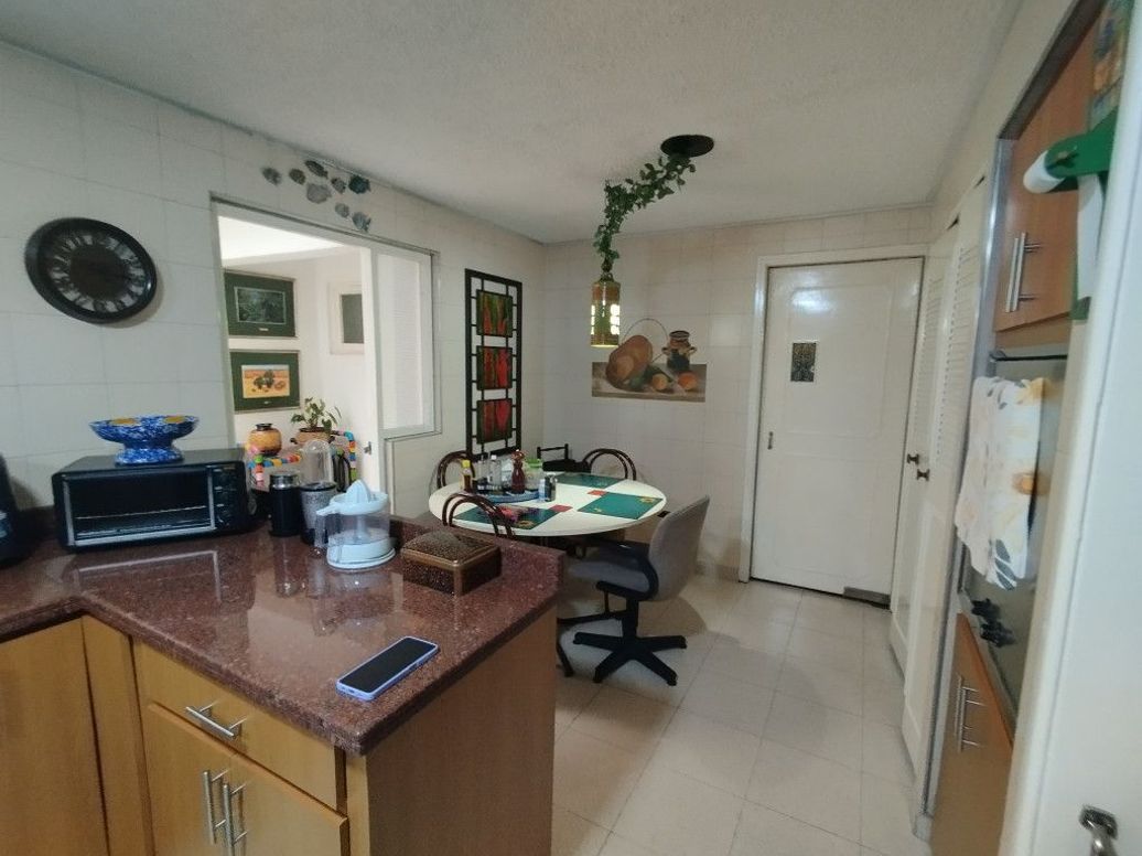 Casa de 4 alcobas en venta en Gerona, Bogotá, 337 m² · foto 13 de 20