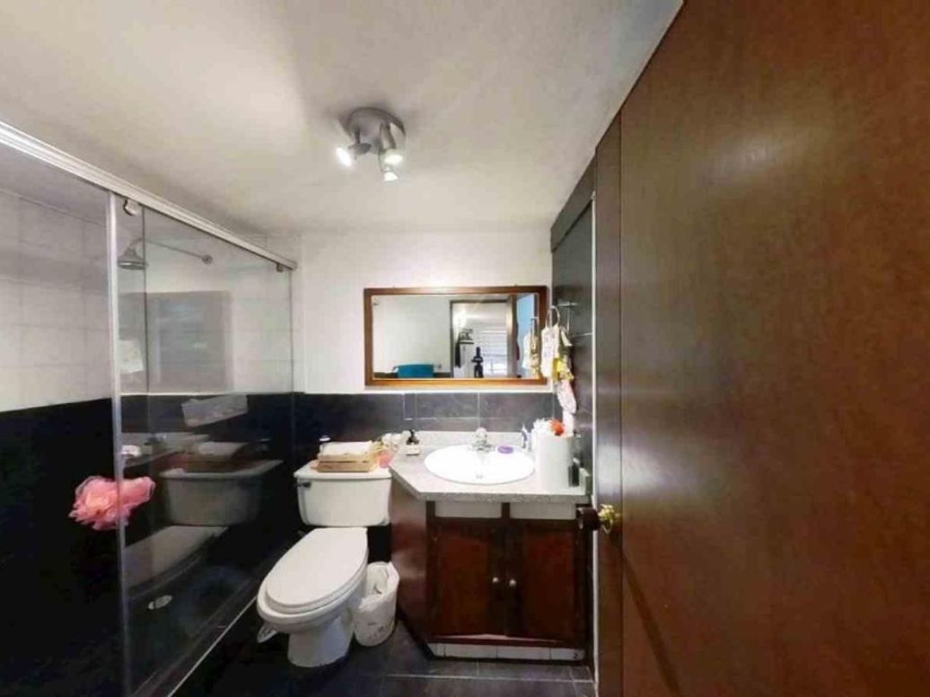 Apartamento de 3 alcobas en venta en Cedro Salazar, Bogotá, 89 m² · foto 18 de 20