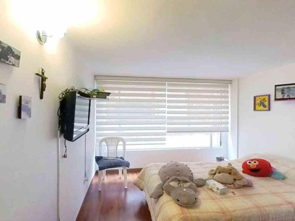 Apartamento de 3 alcobas en venta en Cedro Salazar, Bogotá, 89 m² · foto 7 de 20