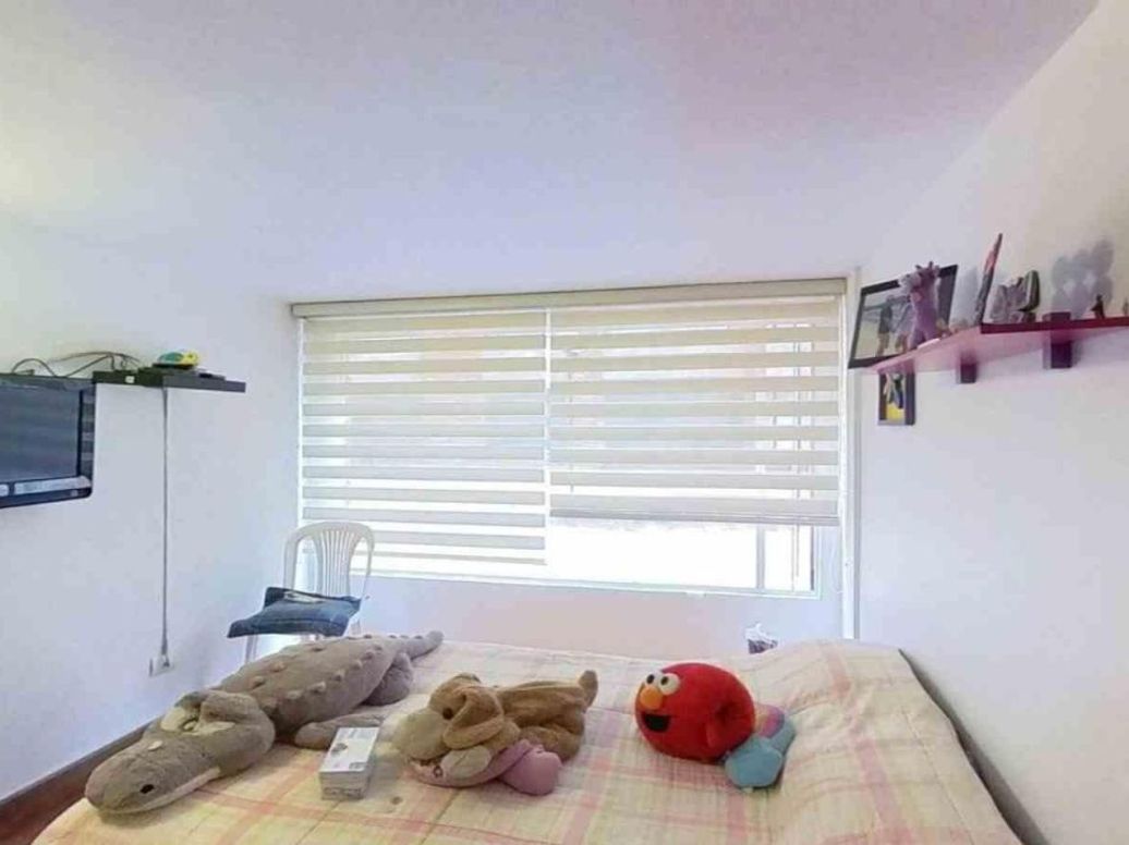 Apartamento de 3 alcobas en venta en Cedro Salazar, Bogotá, 89 m² · foto 8 de 20