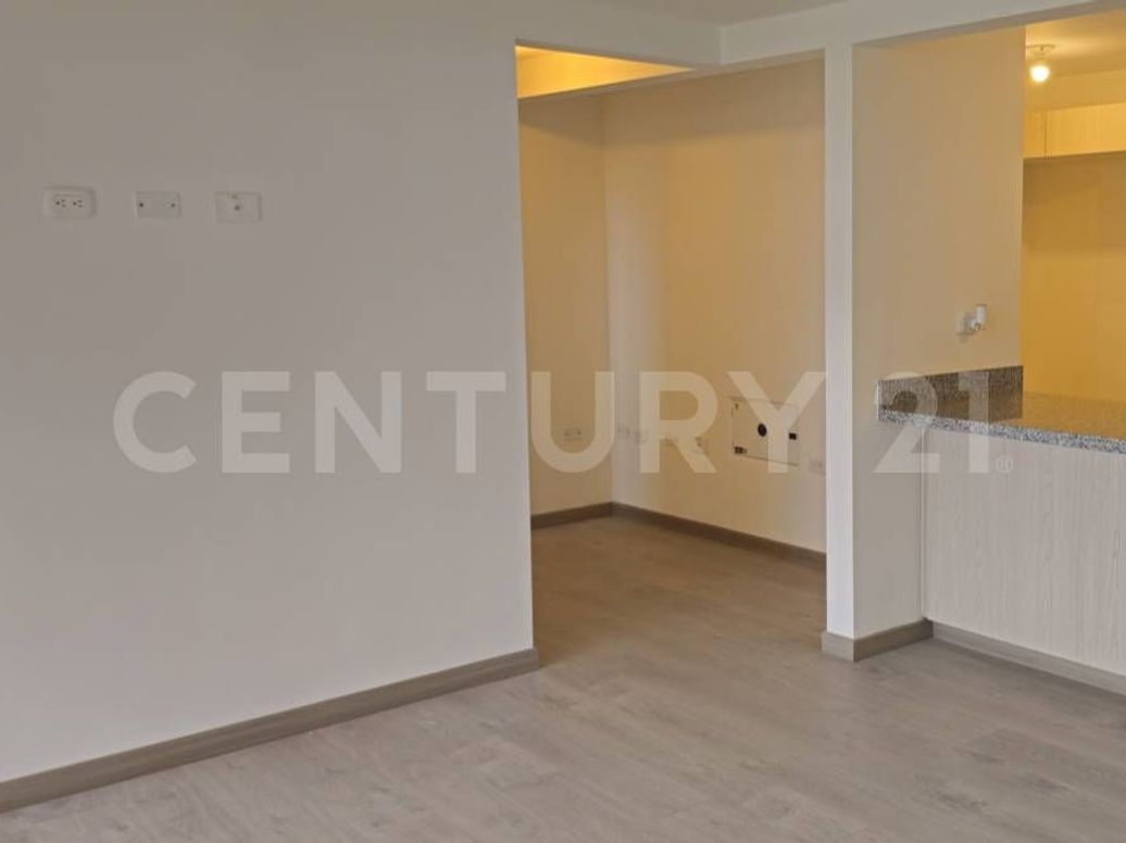 Apartamento de 3 alcobas en venta en Nueva Castilla, Bogotá, 75 m² · foto 6 de 15