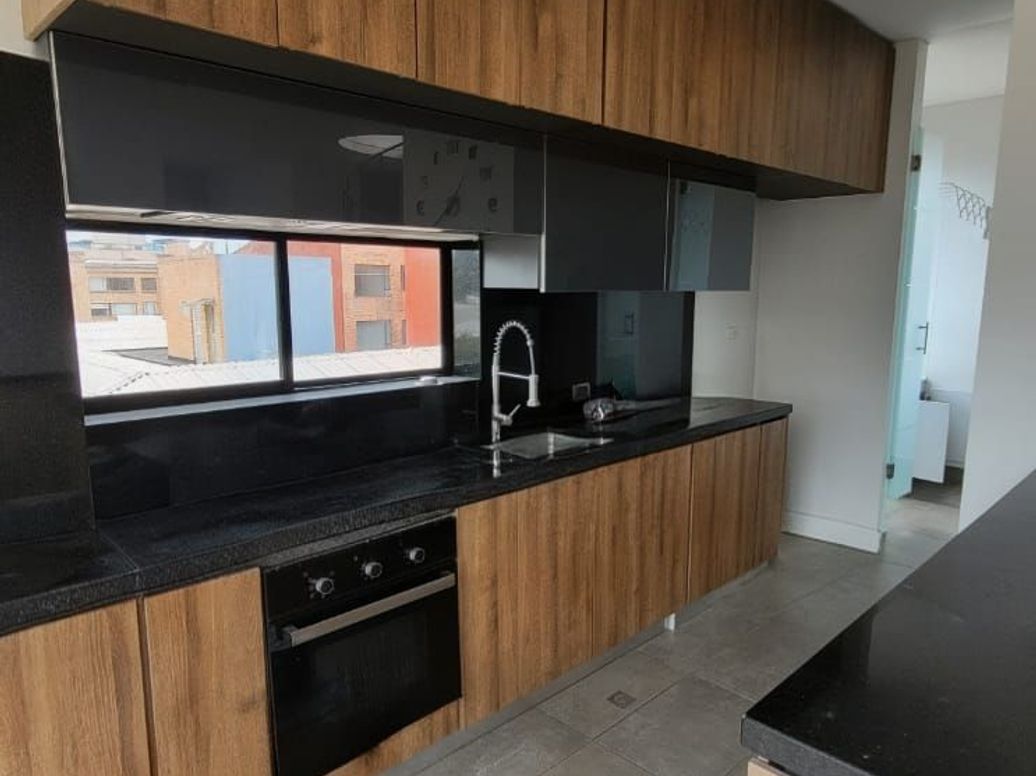 Apartamento de 3 alcobas en venta en San Patricio, Bogotá, 159 m² · foto 5 de 20