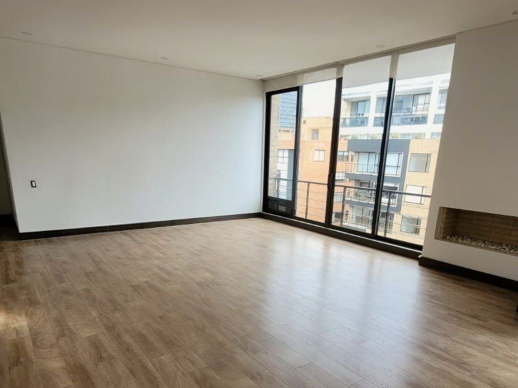 Apartamento de 3 alcobas en venta en San Patricio, Bogotá, 159 m² · foto 2 de 20