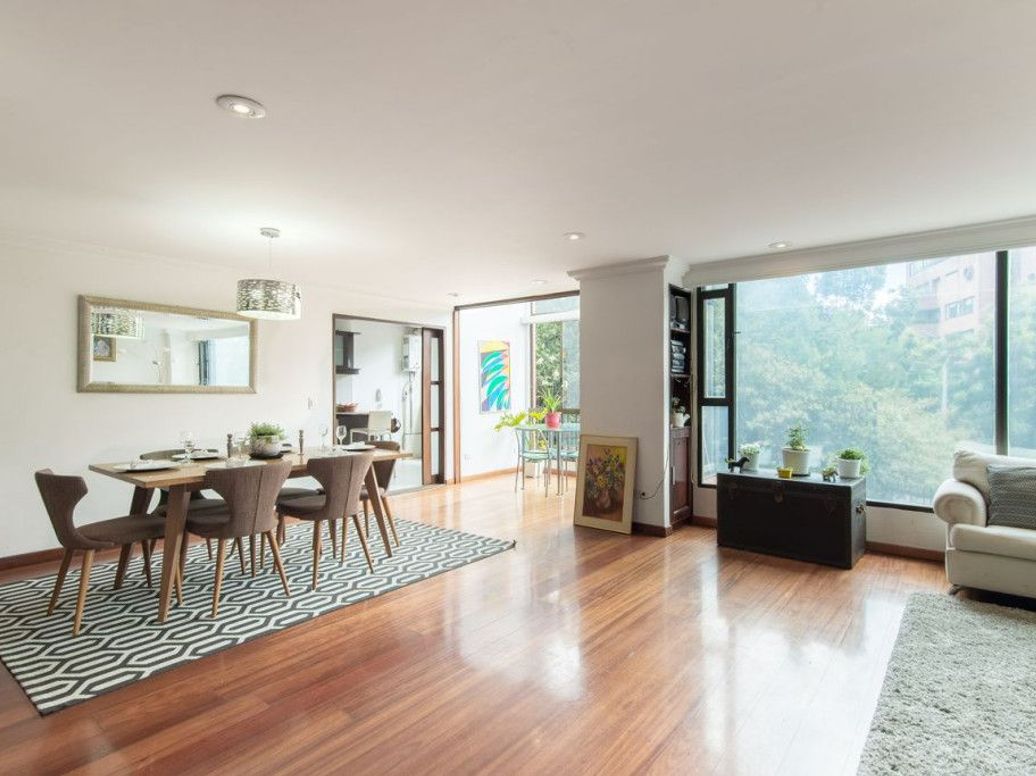 Apartamento de 3 alcobas en venta en Los Rosales, Bogotá, 212 m² · foto 4 de 20