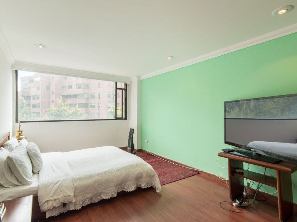 Apartamento de 3 alcobas en venta en Los Rosales, Bogotá, 212 m² · foto 11 de 20