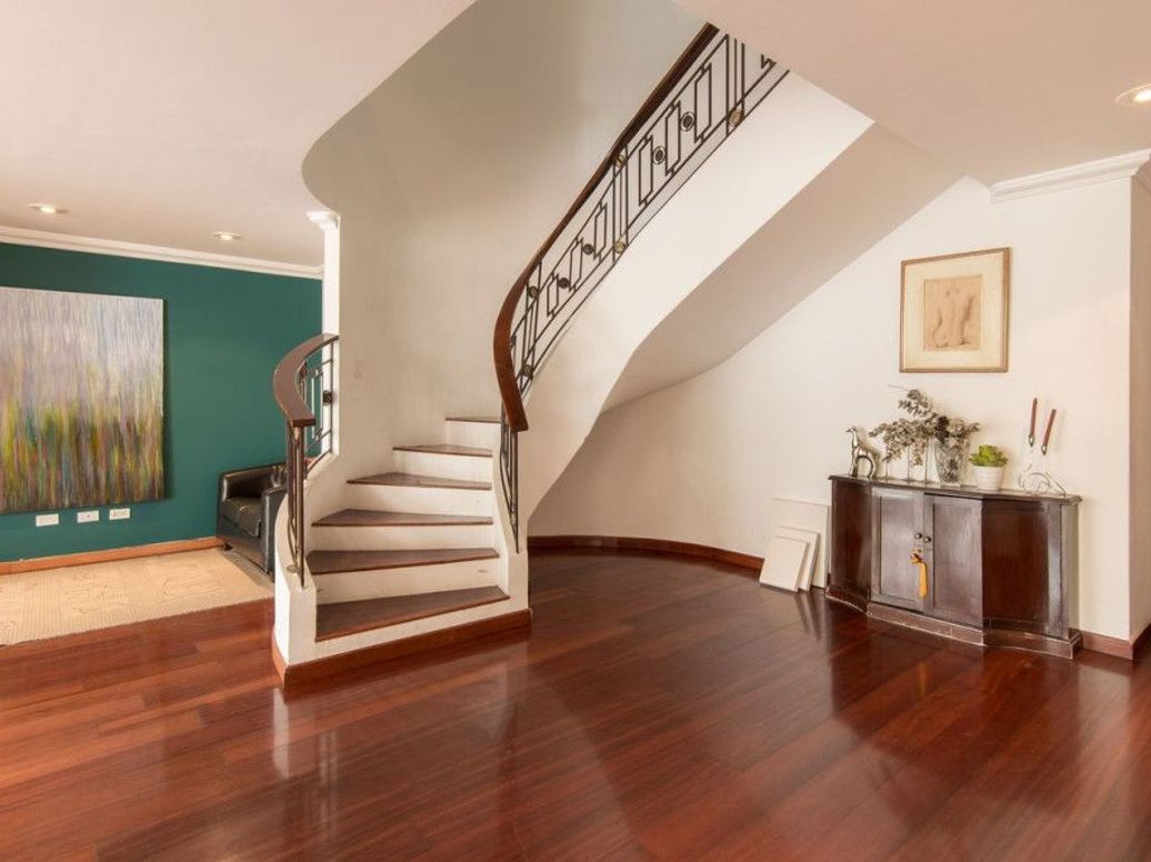 Apartamento de 3 alcobas en venta en Los Rosales, Bogotá, 212 m² · foto 9 de 20