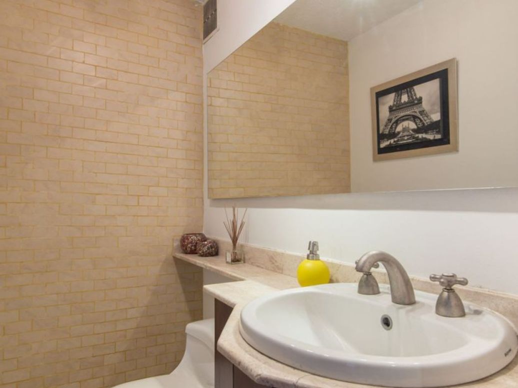 Apartamento de 3 alcobas en venta en Los Rosales, Bogotá, 212 m² · foto 8 de 20