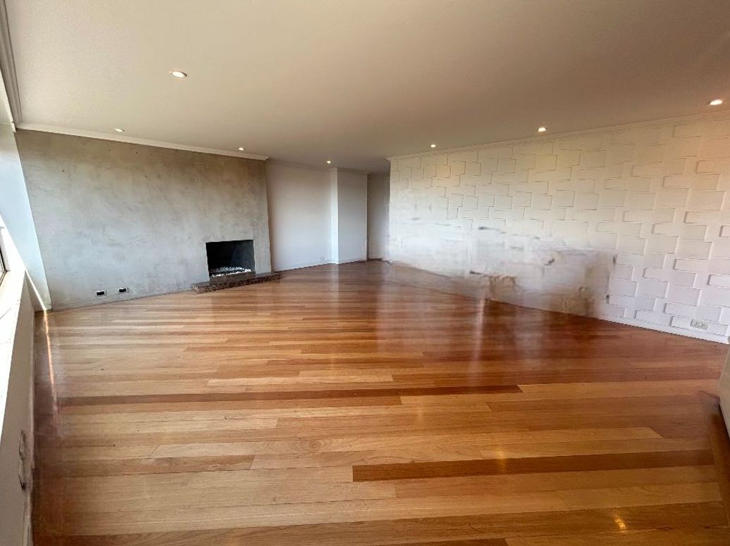 Apartamento de 3 alcobas en arriendo en Chico, Bogotá, 225 m² · foto 4 de 20
