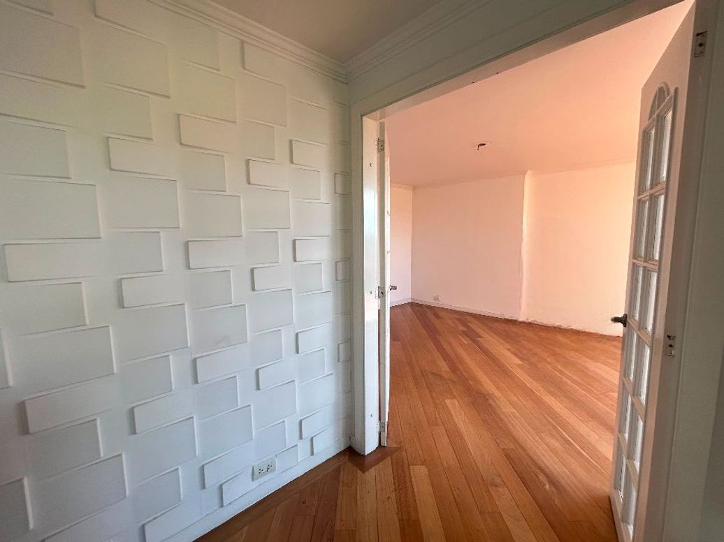 Apartamento de 3 alcobas en arriendo en Chico, Bogotá, 225 m² · foto 13 de 20