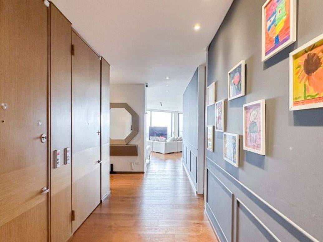 Apartamento de 3 alcobas en venta en El Refugio, Bogotá, 298 m² · foto 8 de 20