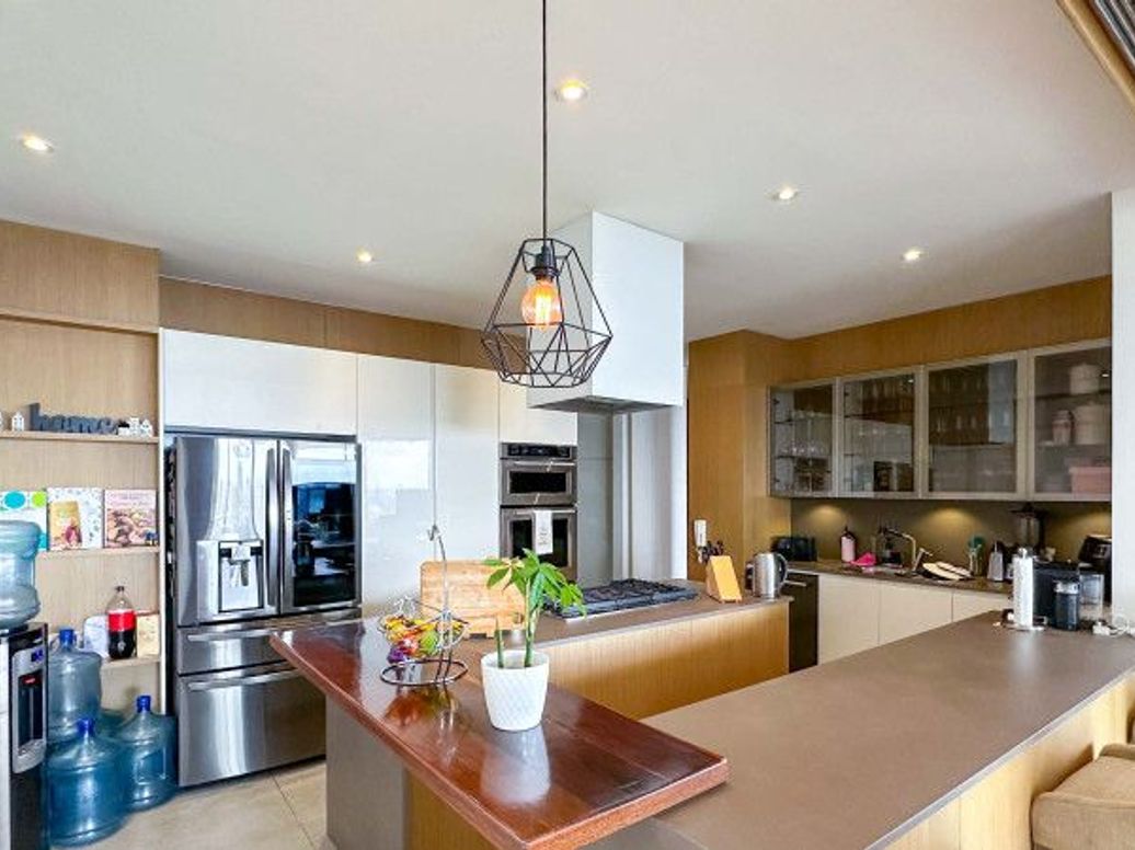 Apartamento de 3 alcobas en venta en El Refugio, Bogotá, 298 m² · foto 6 de 20