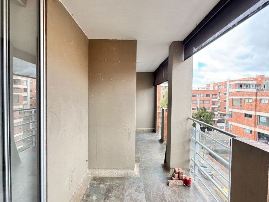 Apartamento de 3 alcobas en venta en Santa Bibiana, Bogotá, 243 m² · foto 8 de 20