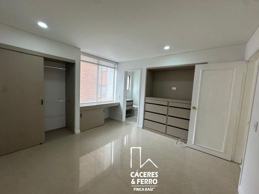 Apartamento de 2 alcobas en venta en Santa Barbara, Bogotá, 85 m² · foto 16 de 17