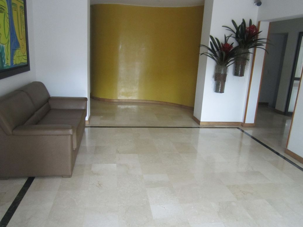 Apartamento de 3 alcobas en venta en El Contador, Bogotá, 97 m² · foto 2 de 20