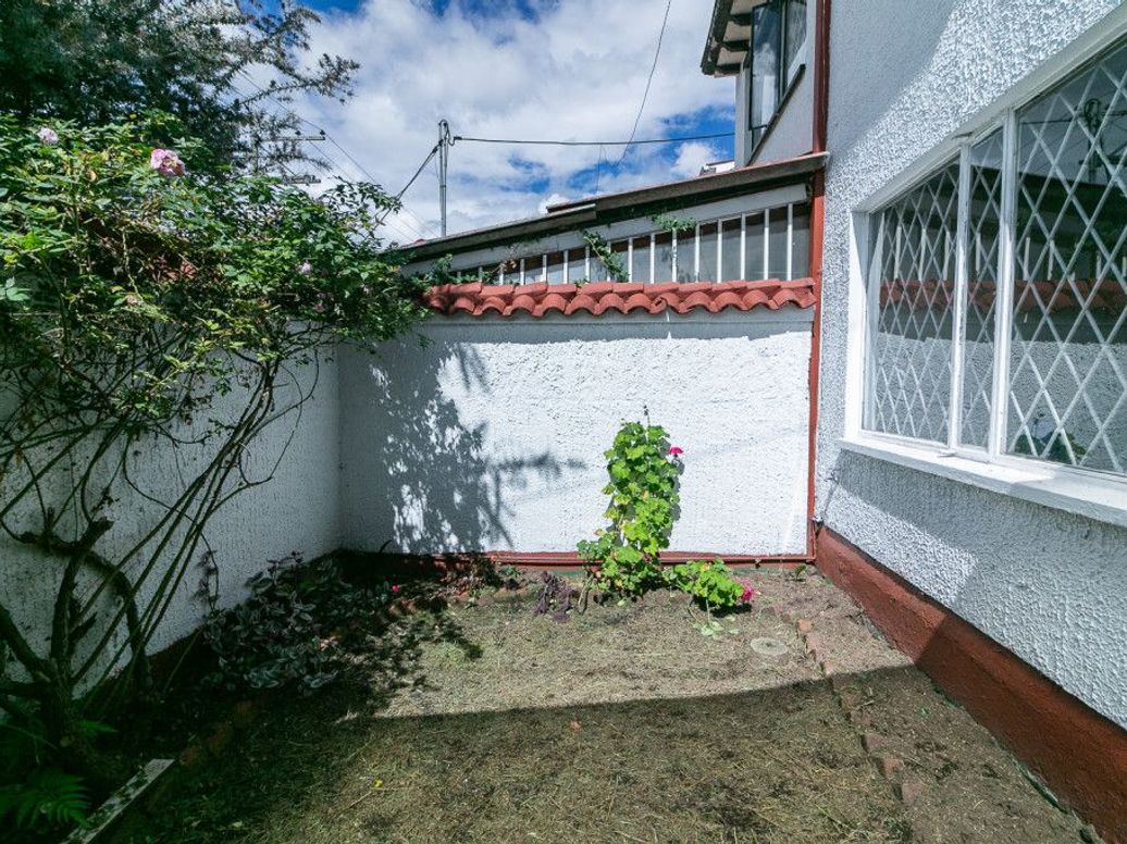 Casa de 4 alcobas en venta en Villa Del Prado, Bogotá, 114 m² · foto 2 de 20
