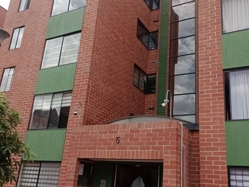 Apartamento de 3 alcobas en venta en Ub. El Cortijo, Bogotá, 49 m² · foto 3 de 16