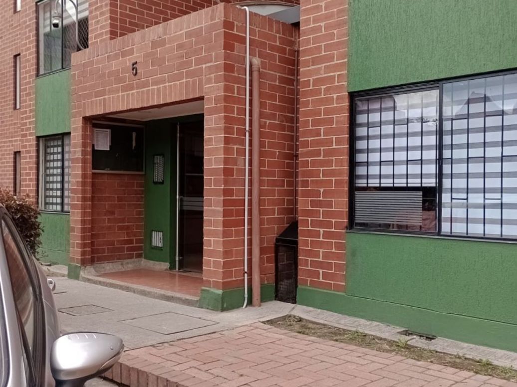 Apartamento de 3 alcobas en venta en Ub. El Cortijo, Bogotá, 49 m² · foto 4 de 16